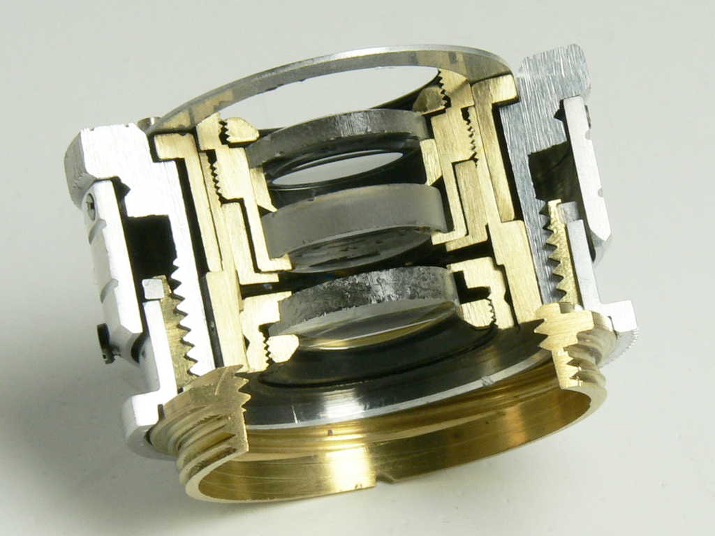 C Series lens cutaway