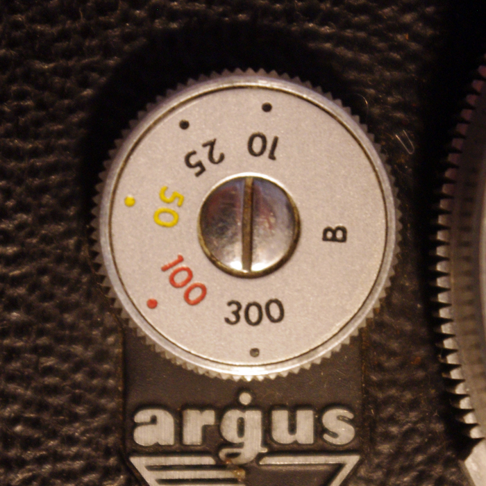 Speeds 10 - 300 & B, inset plate, fine fluting, dots Colormatic