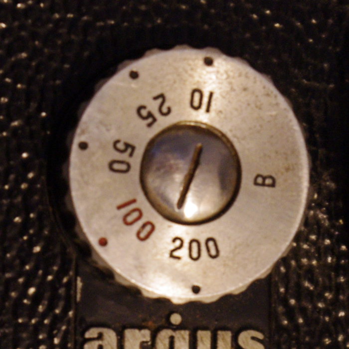 Speeds 10 - 200 & B, solid metal plate